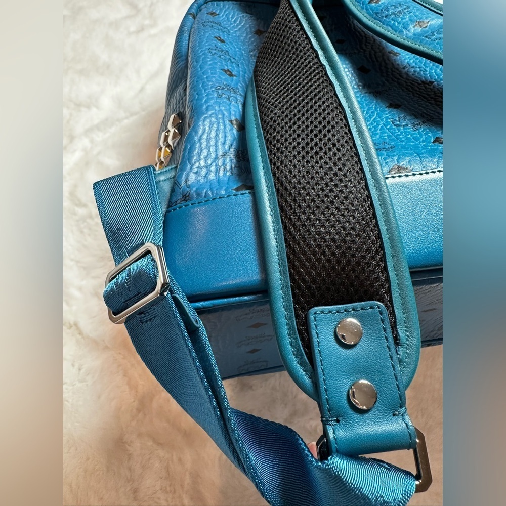 MCM blue Leather Backpack with studs brand new with tag - Picture 5 of 16